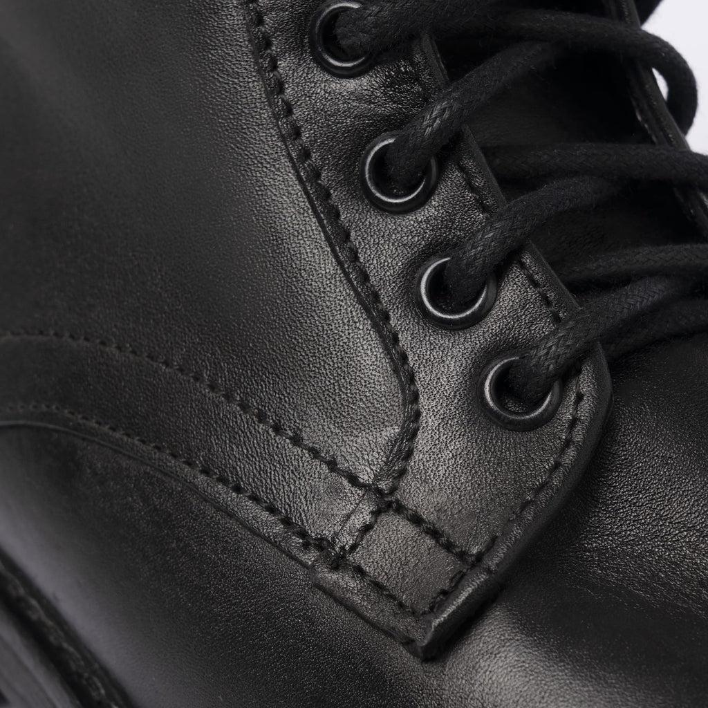 Glattleder-Stiefeletten - Schwarz